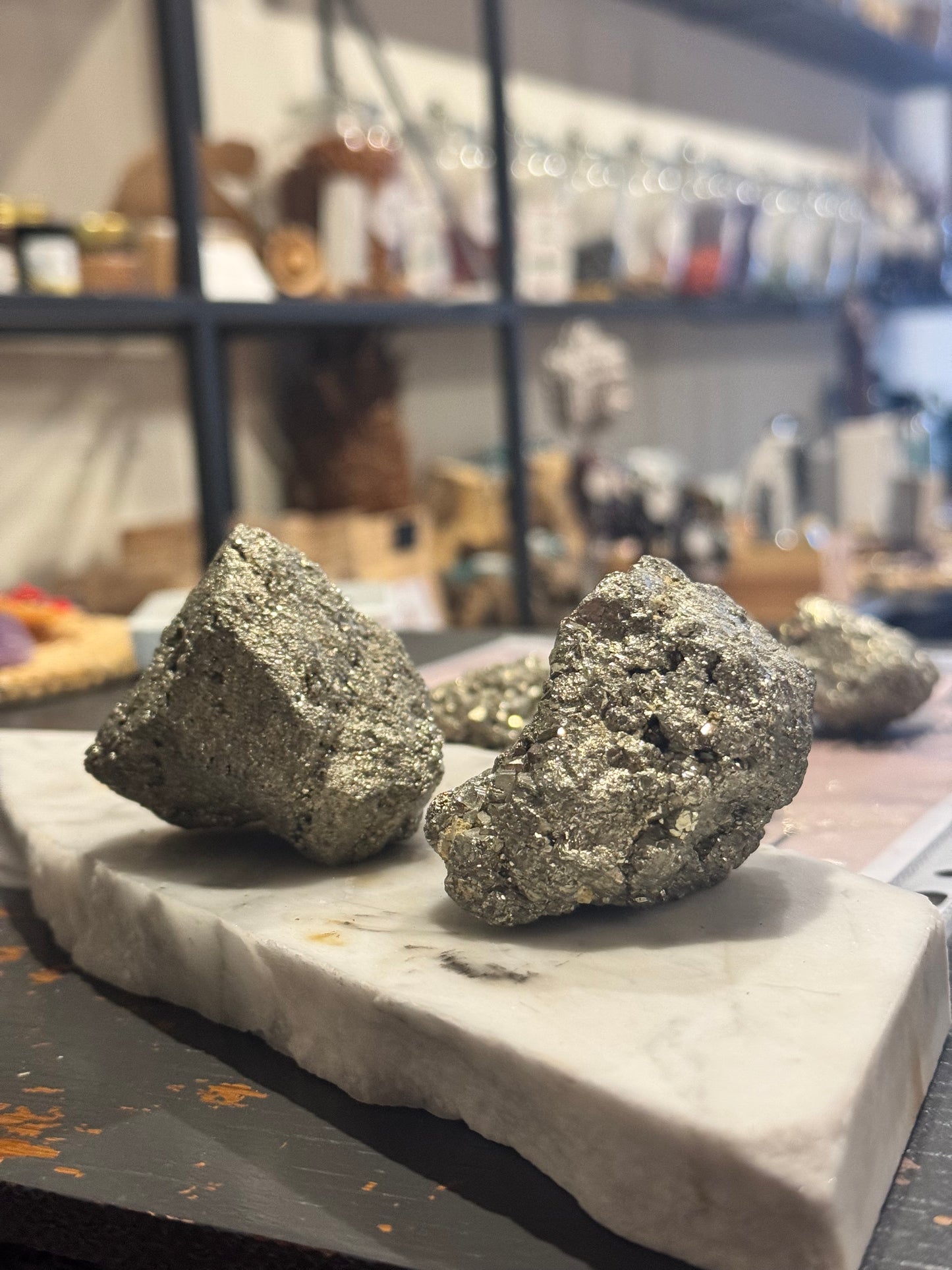 Pirīta lauskas no Peru