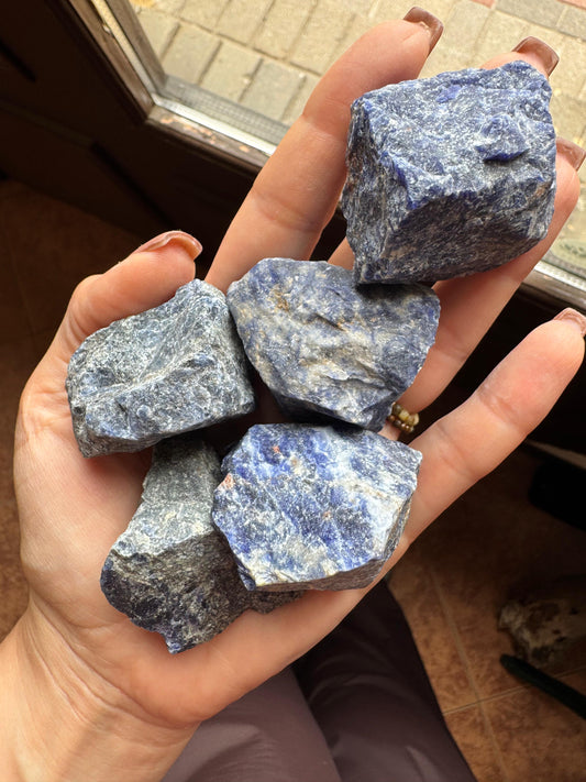 Lazurīta lauska (35g-40g)