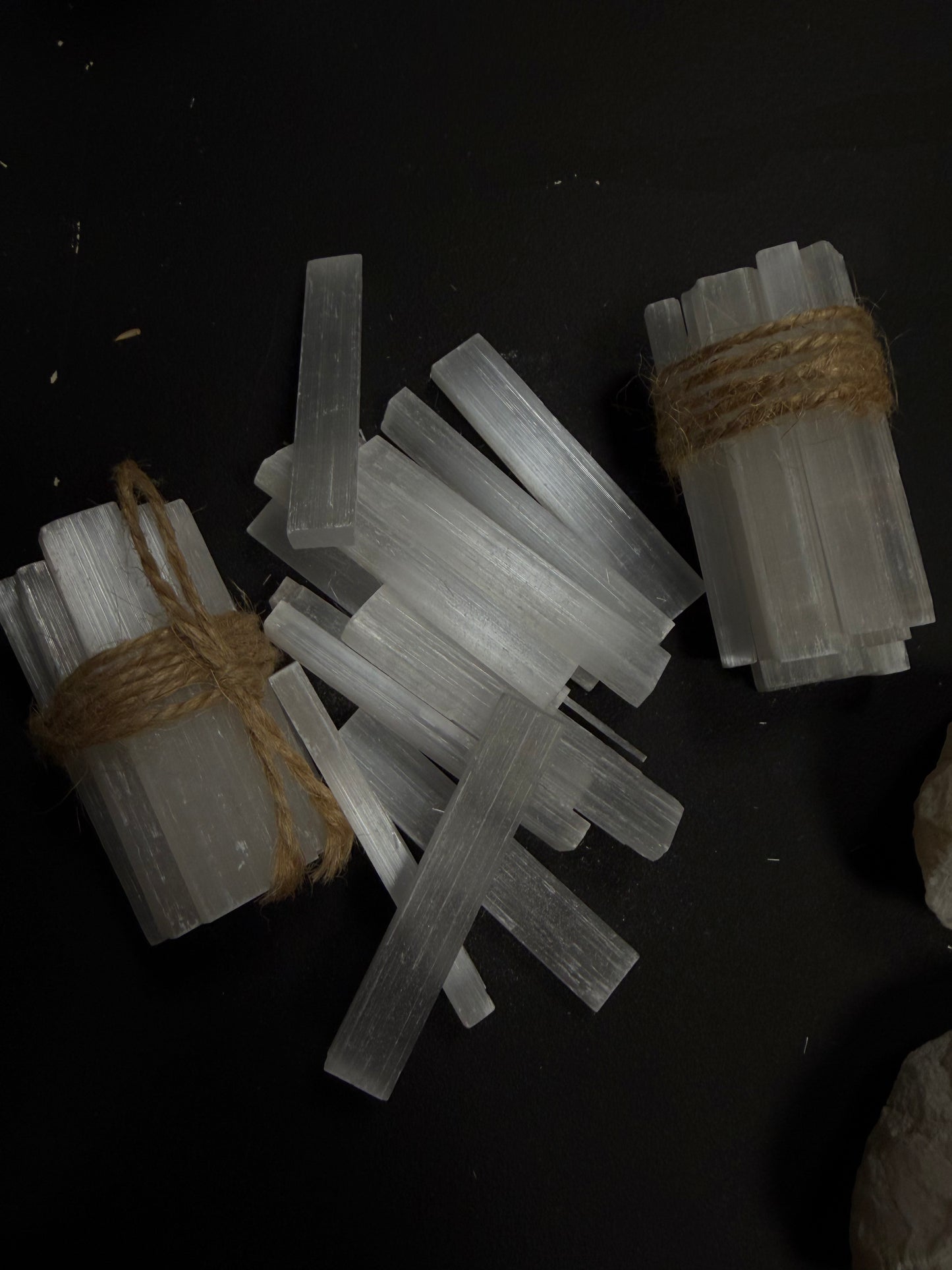 Selenīta stienīši